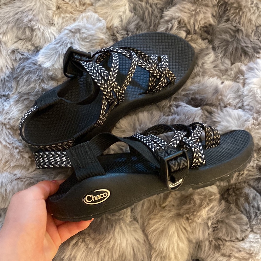 chaco sandals - Picture 3 of 3